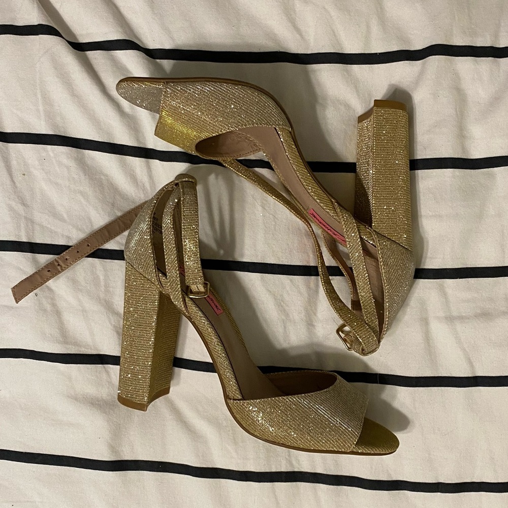 Betsey Johnson Gold Glitter Open Toe Heels